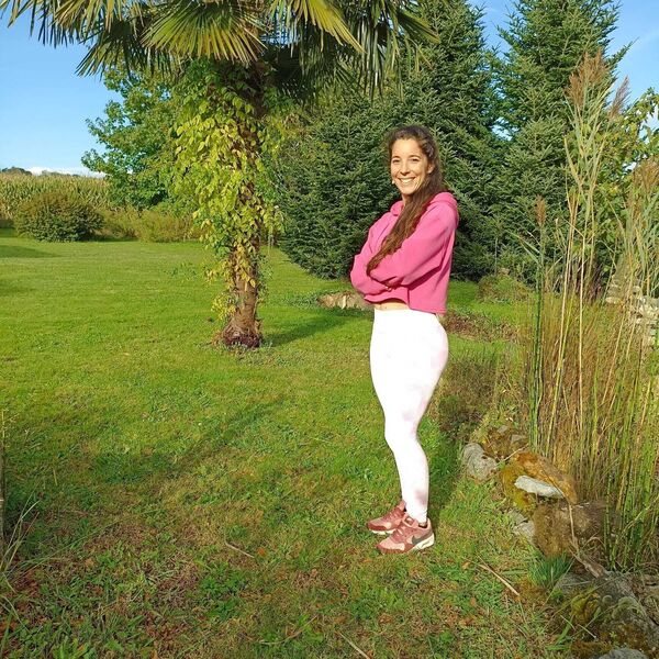 Lora Anton